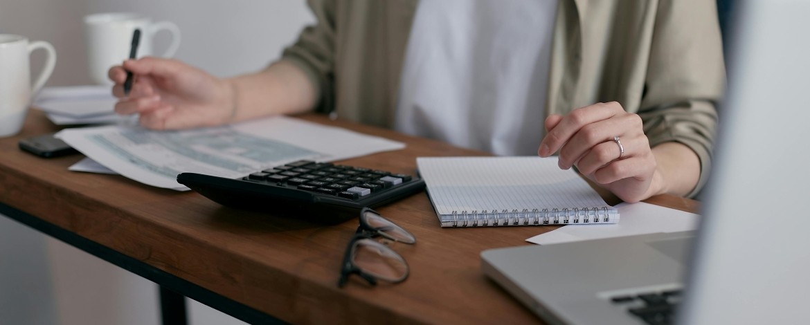 Comment mensualiser la CFE en microentreprise ?